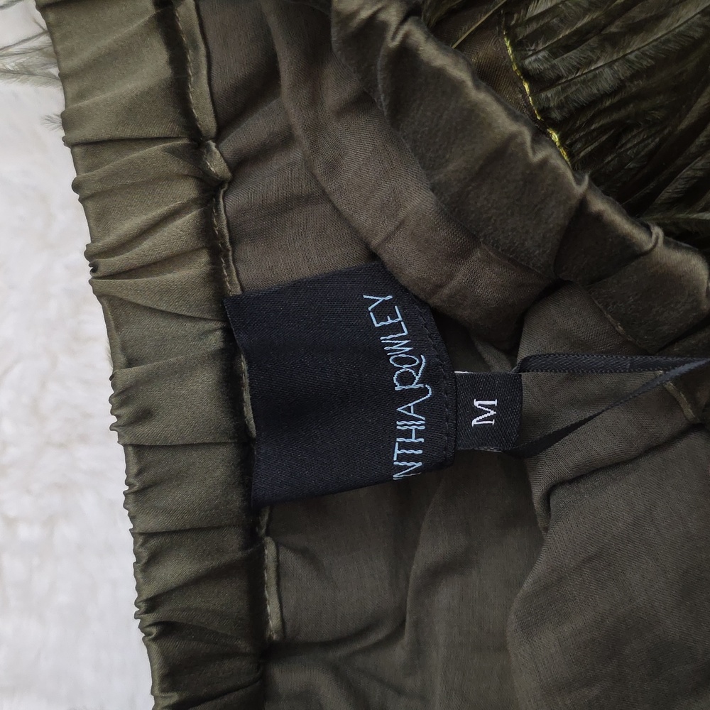 Cynthia Rowley Naoli  OSTRICH FEATHER   Olive Green Skirt.Size Medium. NWT - Picture 3 of 7